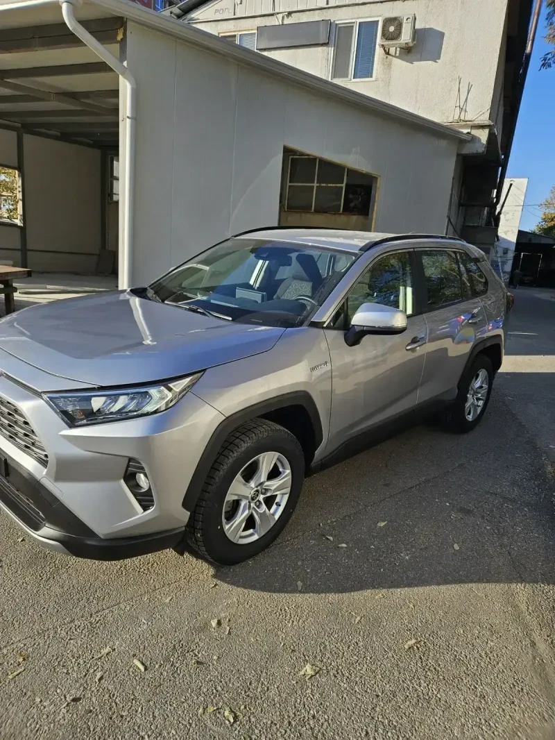 Toyota Rav4 HYBRID  Гаранция, снимка 10 - Автомобили и джипове - 47985906