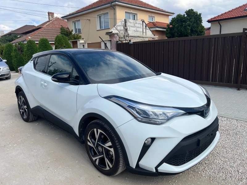 Toyota C-HR 2.0 184кс | 4 500км пробег | нова, снимка 1 - Автомобили и джипове - 48024918