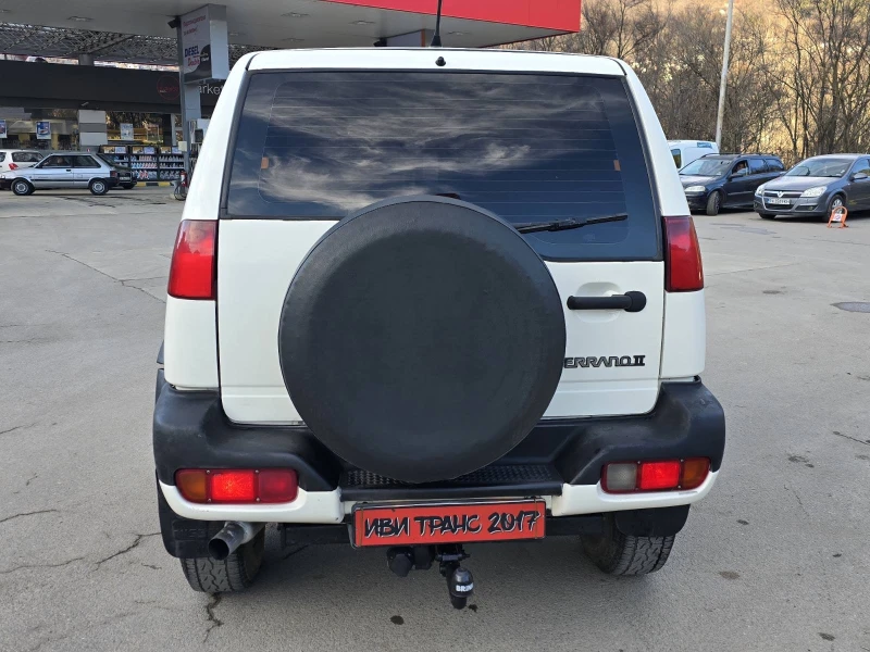 Nissan Terrano Внос от Италия, снимка 8 - Автомобили и джипове - 48827376