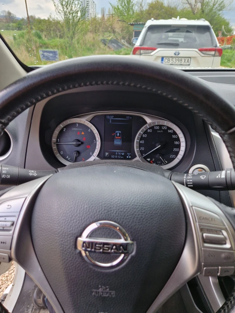 Nissan Navara, снимка 4 - Автомобили и джипове - 49332054