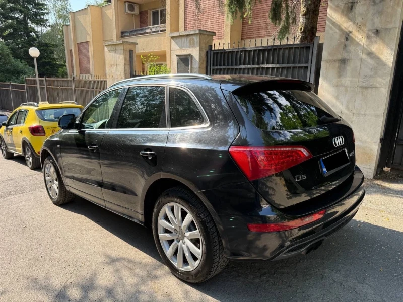 Audi Q5 2.0 TDI РЕАЛНИ КИЛОМЕТРИ, снимка 4 - Автомобили и джипове - 52442275
