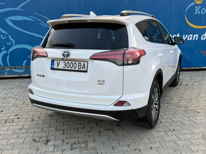 Toyota Rav4 XLE / БЕЗУПРЕЧНА / ОБСЛУЖЕНА , снимка 6 - Автомобили и джипове - 51117157