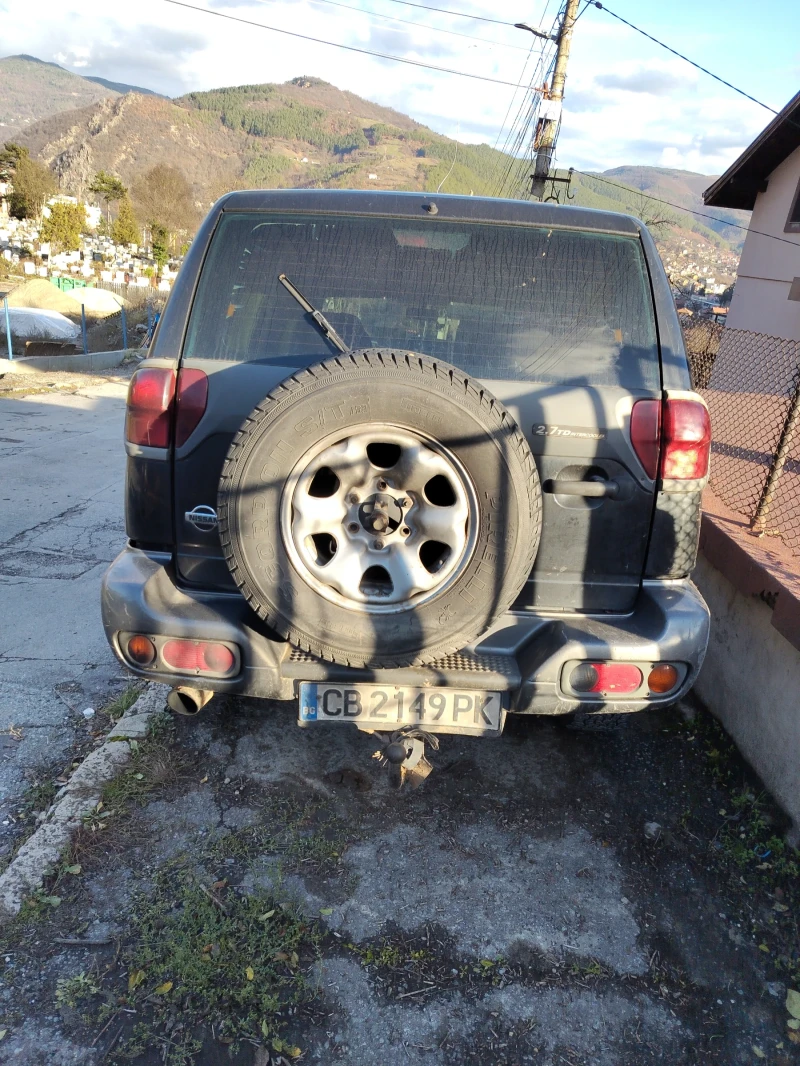 Nissan Terrano, снимка 4 - Автомобили и джипове - 52621897