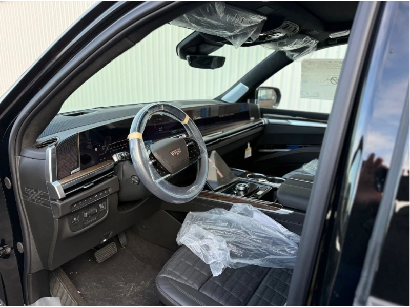 Cadillac Escalade LWB, Platinum Sport, 7 места, Гаранция, Месечна вн, снимка 2 - Автомобили и джипове - 53428218