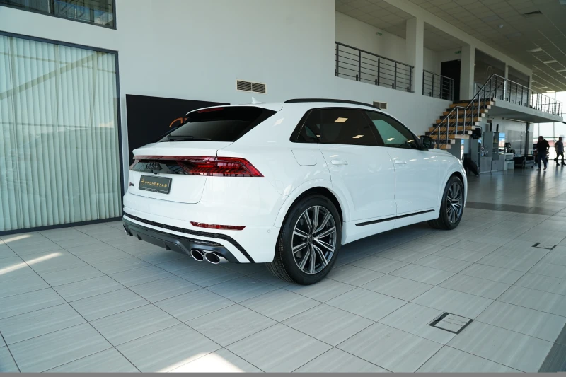 Audi SQ8 4.0 TFSI* Pano* SoftClose* , снимка 4 - Автомобили и джипове - 53535795