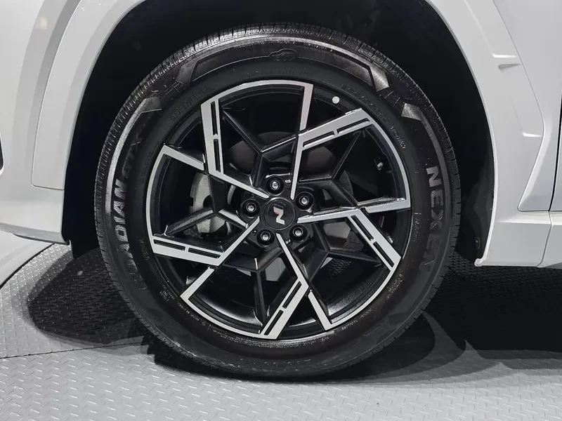 Hyundai Tucson 1.6T 2WD N LINE , снимка 5 - Автомобили и джипове - 55802275