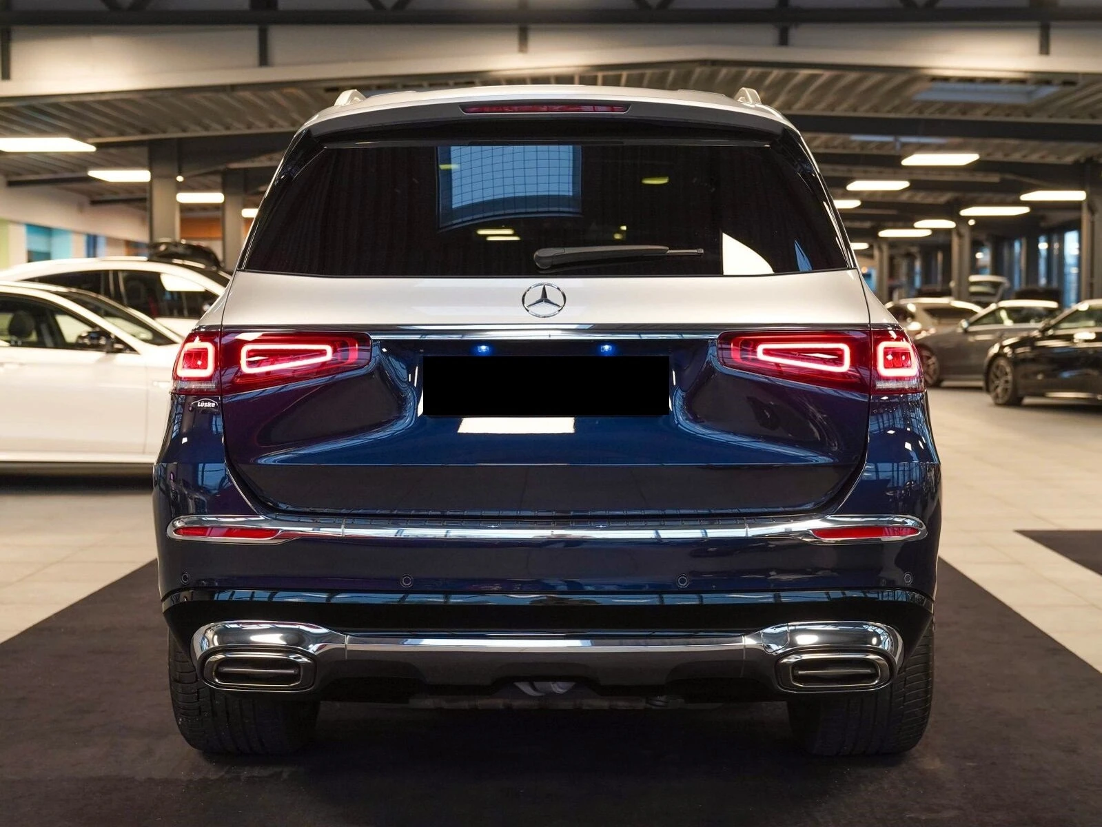 Mercedes-Benz GLS 600 Maybach*Е-Active Body*BURM*PANO*ГАРАНЦИЯ - изображение 4