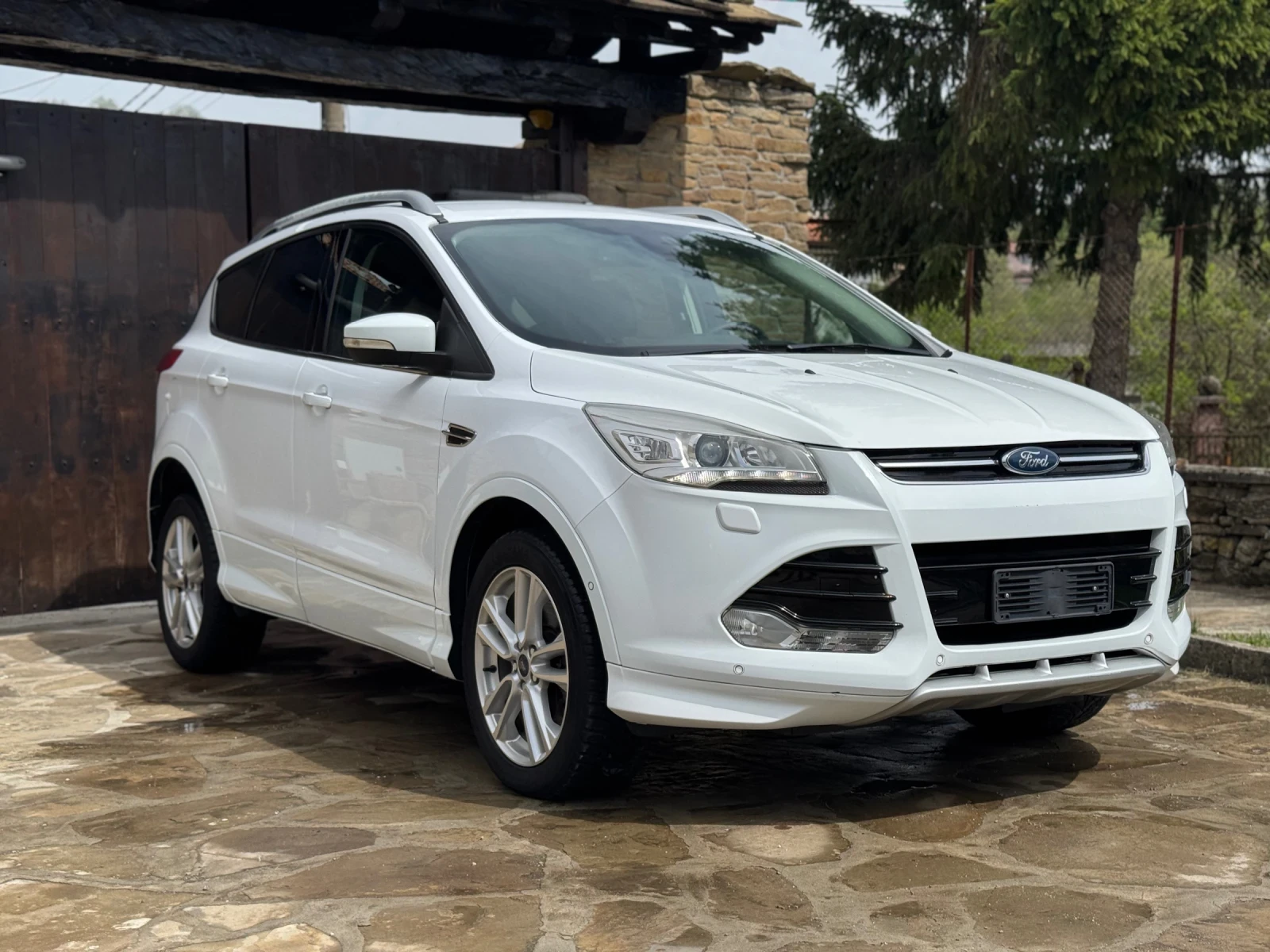 Ford Kuga 2.0 TDCi Titanium 4�4 180 �.�. | Mobile.bg � ����������� 1
