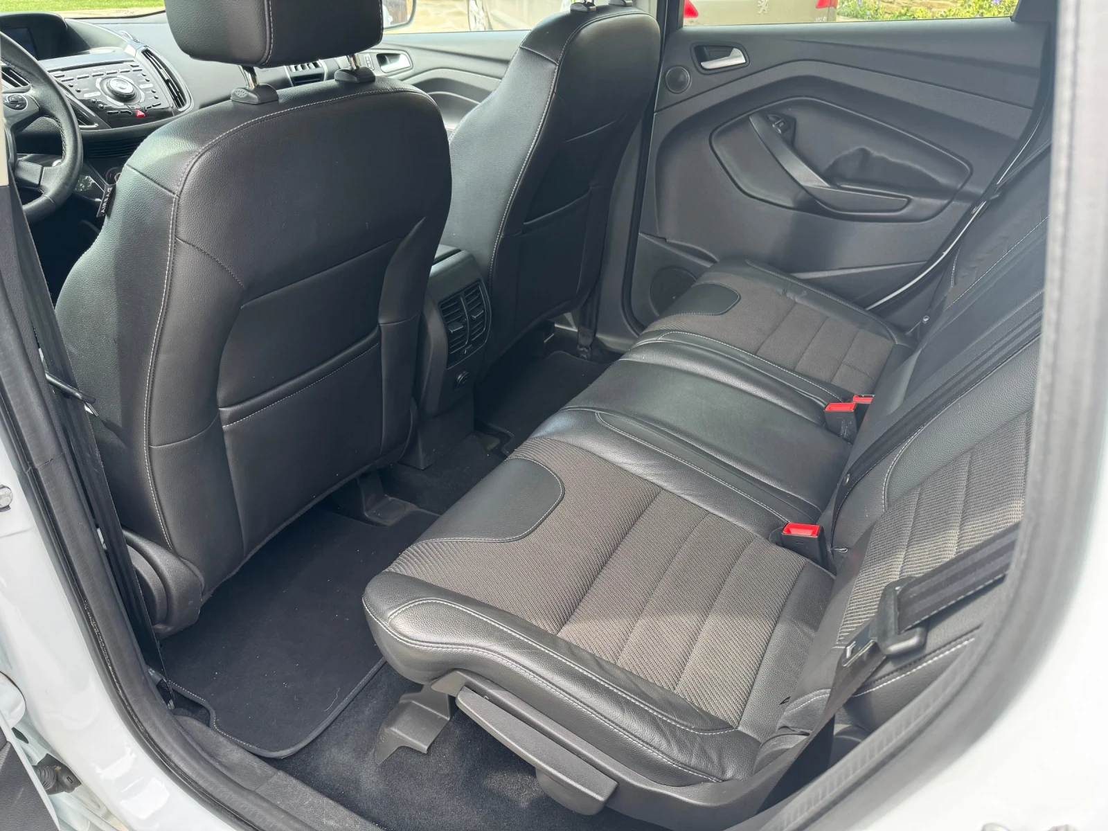 Ford Kuga 2.0 TDCi Titanium 4х4 180 к.с. - изображение 9