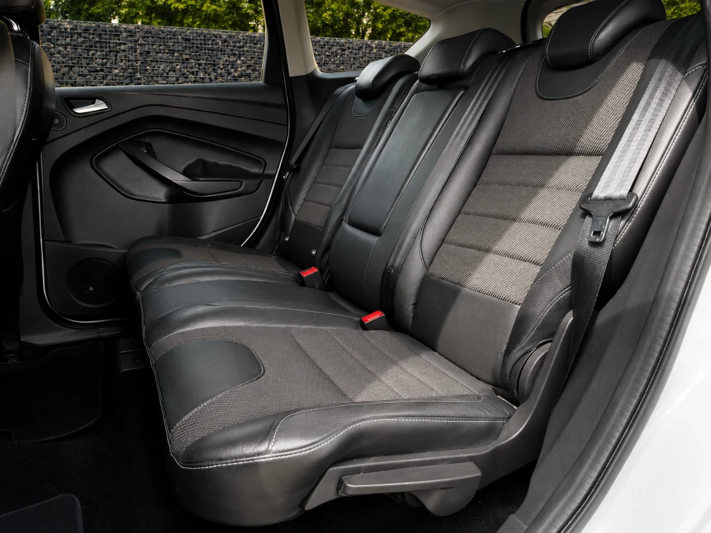 Ford Kuga 2.0 TDCi Titanium 4х4 180 к.с., снимка 8 - Автомобили и джипове - 55642766