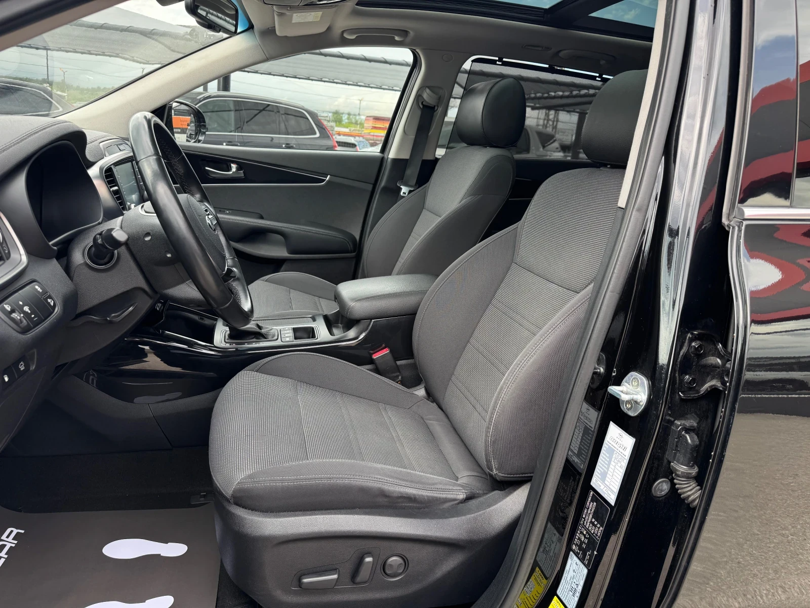 Kia Sorento 2.2D-4X4-��������-KEYLESS-CAMERA-TV | Mobile.bg � ����������� 9