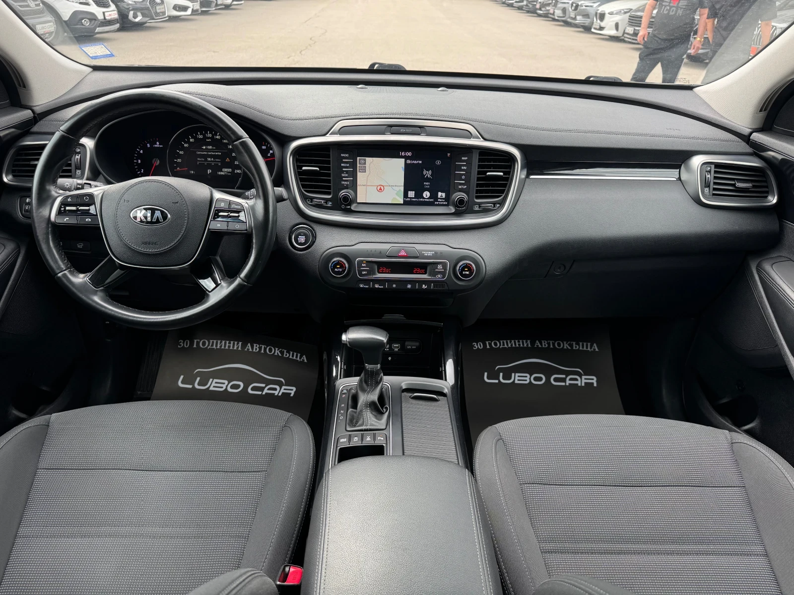 Kia Sorento 2.2D-4X4-��������-KEYLESS-CAMERA-TV | Mobile.bg � ����������� 11
