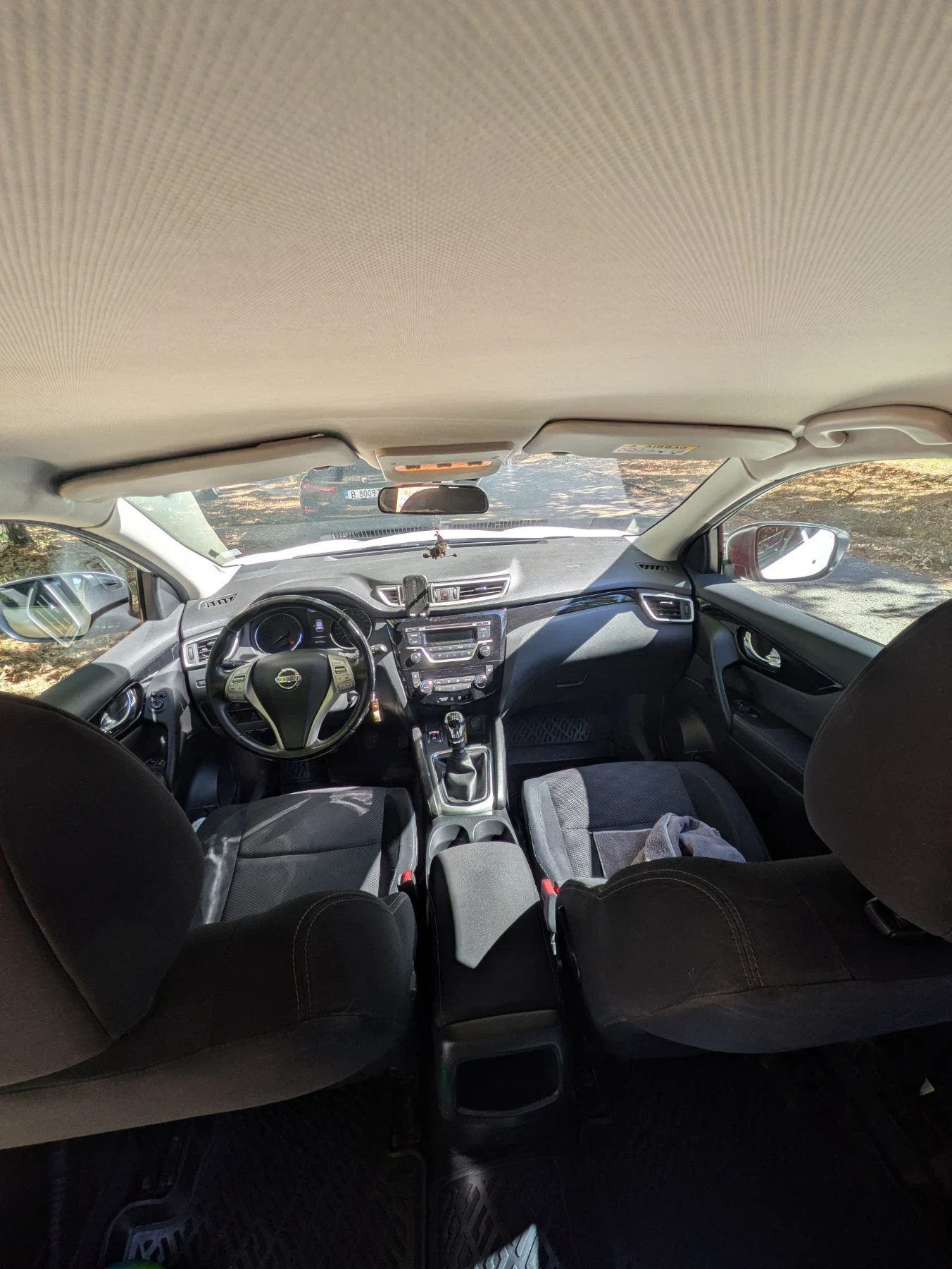 Nissan Qashqai 1.5 DCI, снимка 11 - Автомобили и джипове - 55963913