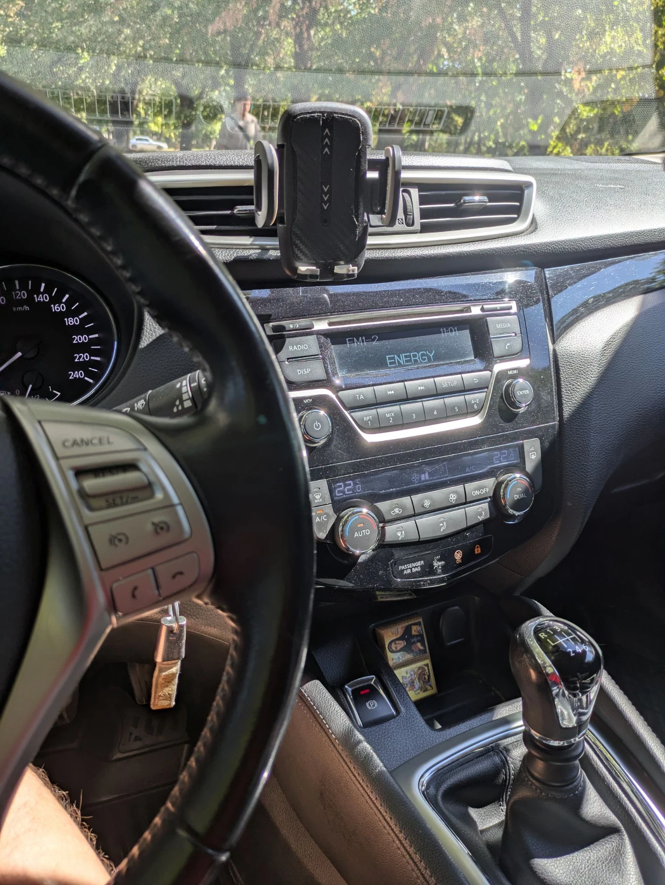 Nissan Qashqai 1.5 DCI, снимка 12 - Автомобили и джипове - 55963913