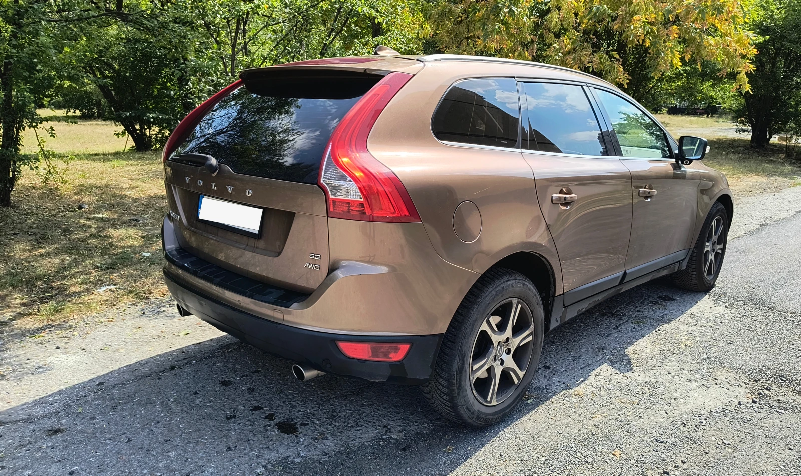 Volvo XC60 3.2, AWD, автоматични скорости, камера, парктроник, снимка 4 - Автомобили и джипове - 56137595