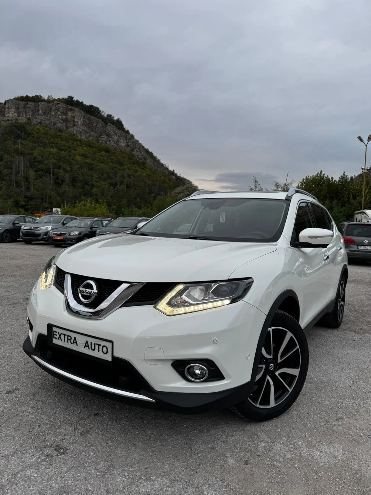 Nissan X-trail 1.6dCi, КАМЕРА, ПАНОРАМА, EURO 6B , снимка 17 - Автомобили и джипове - 56170913
