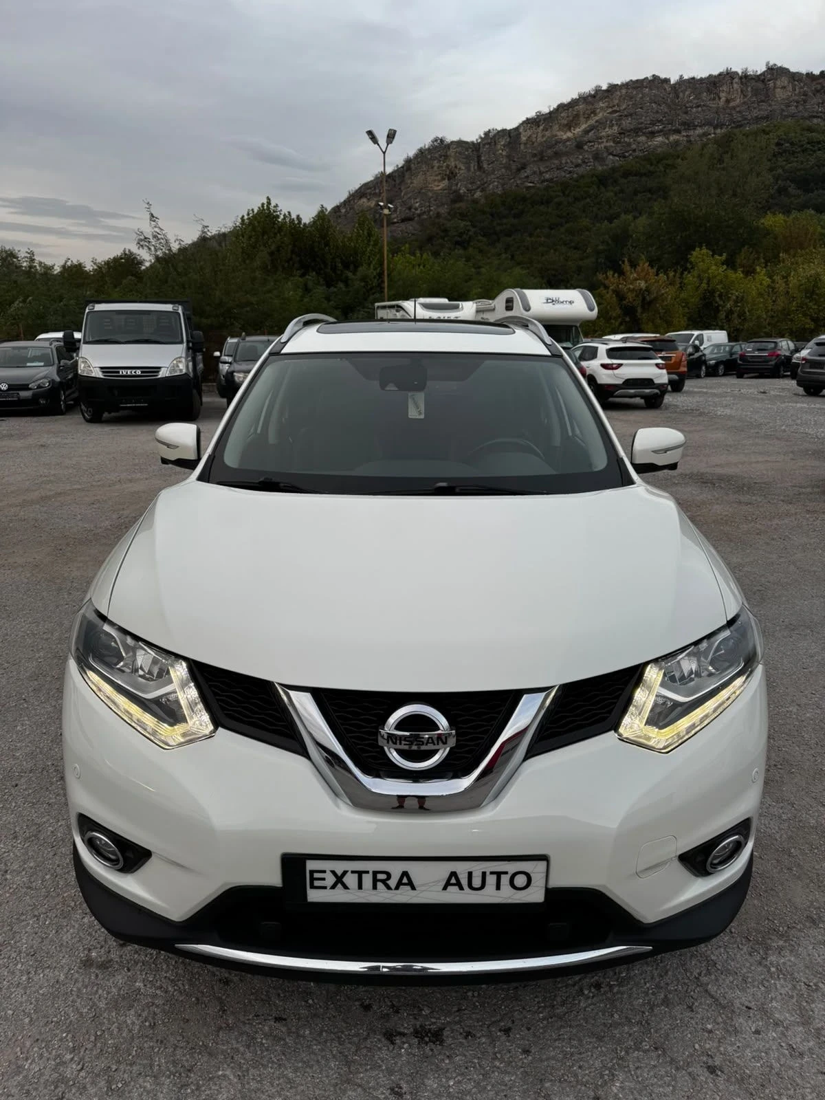 Nissan X-trail 1.6dCi, КАМЕРА, ПАНОРАМА, EURO 6B , снимка 7 - Автомобили и джипове - 56170913