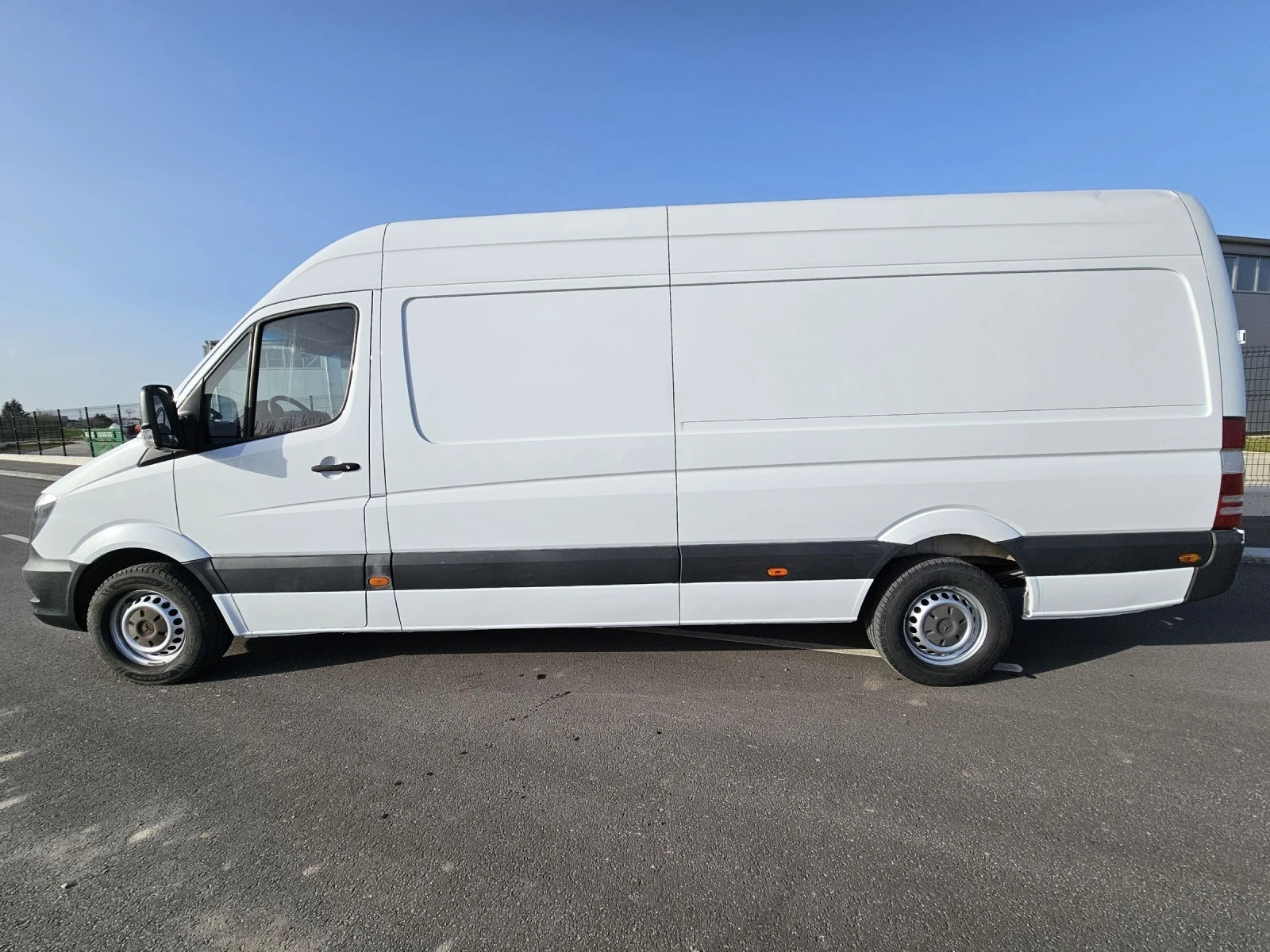 Mercedes-Benz Sprinter 313 2.2cdi - изображение 4