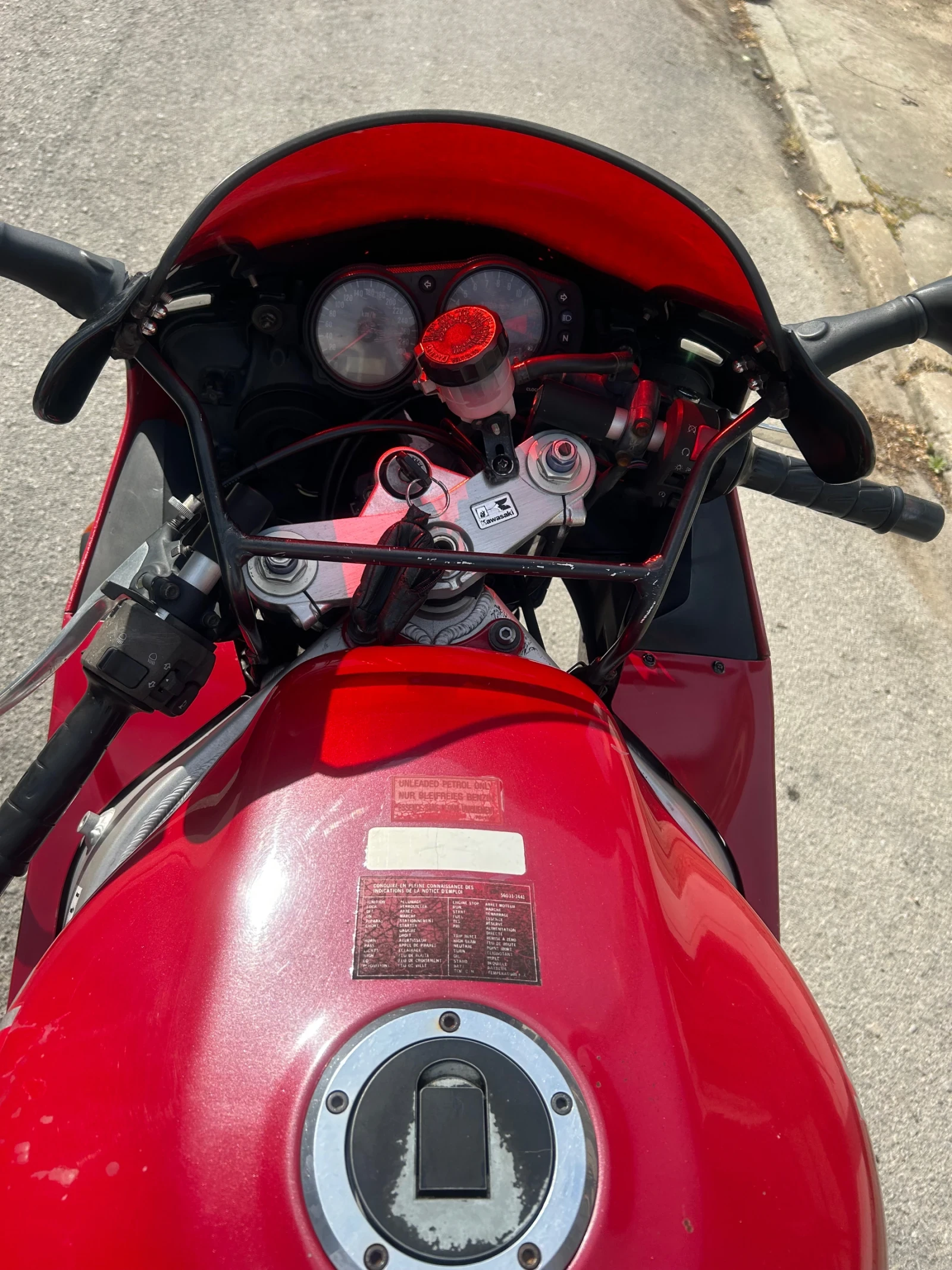 Kawasaki Zxr ZX9R - изображение 7