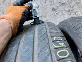 Гуми Летни 235/55R17, снимка 3