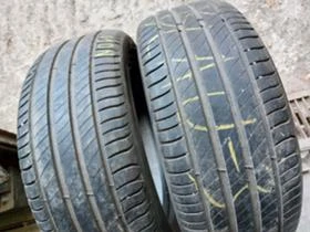     235/55R17