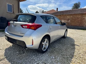 Toyota Auris 1.6i Газ/Бензин, снимка 5