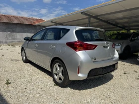 Toyota Auris 1.6i Газ/Бензин, снимка 3