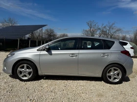 Toyota Auris 1.6i Газ/Бензин, снимка 2