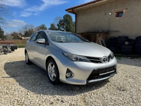 Toyota Auris 1.6i Газ/Бензин, снимка 7