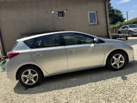 Toyota Auris 1.6i Газ/Бензин, снимка 6