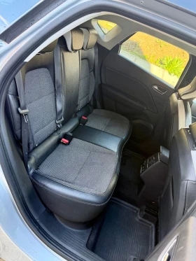 Renault Captur 1.3 TCE DIGITAL Автоматик, снимка 9