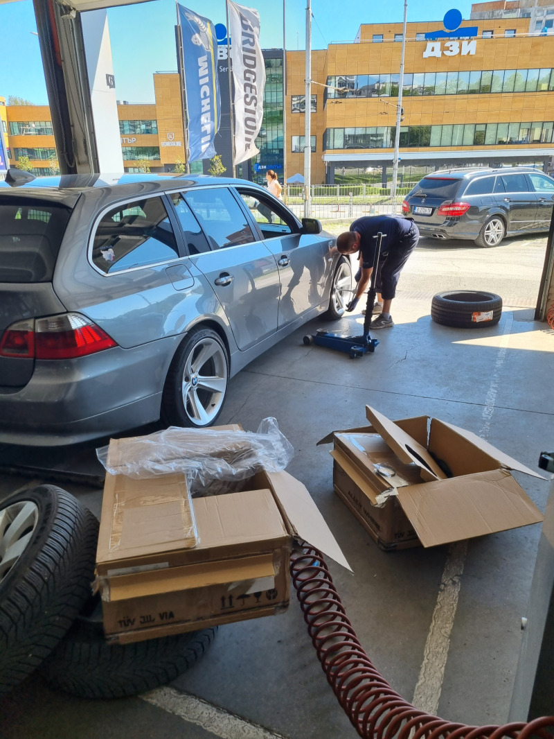 BMW 530, снимка 6 - Автомобили и джипове - 46071191