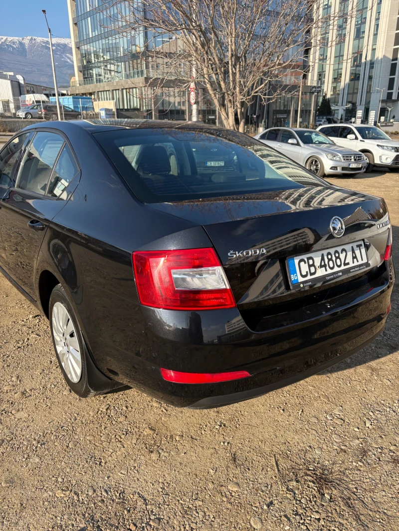 Skoda Octavia, снимка 8 - Автомобили и джипове - 49357934