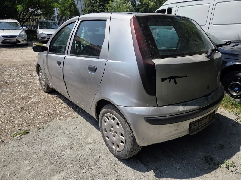Fiat Punto 1.9JTD, снимка 5 - Автомобили и джипове - 50609020