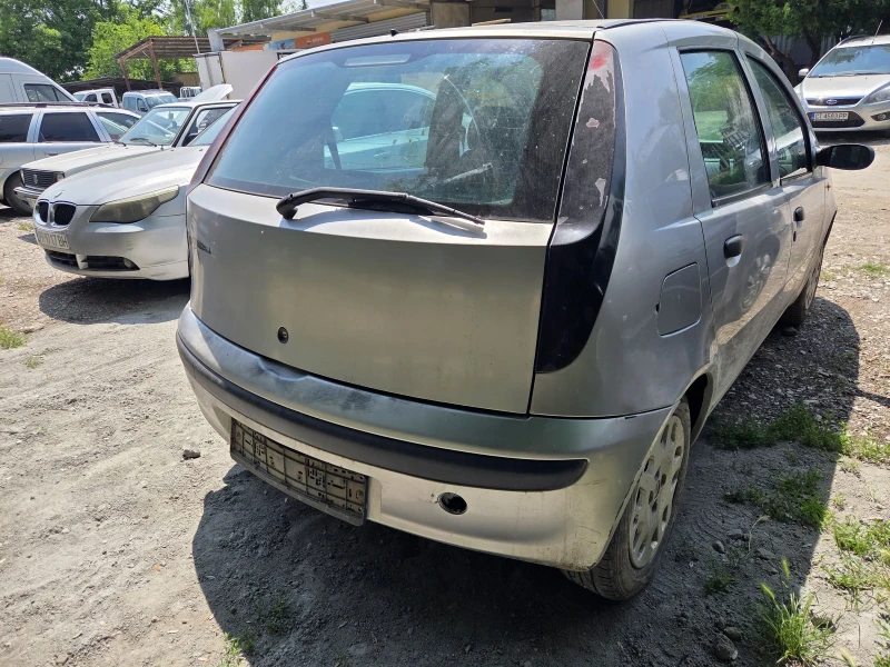 Fiat Punto 1.9JTD, снимка 4 - Автомобили и джипове - 50609020