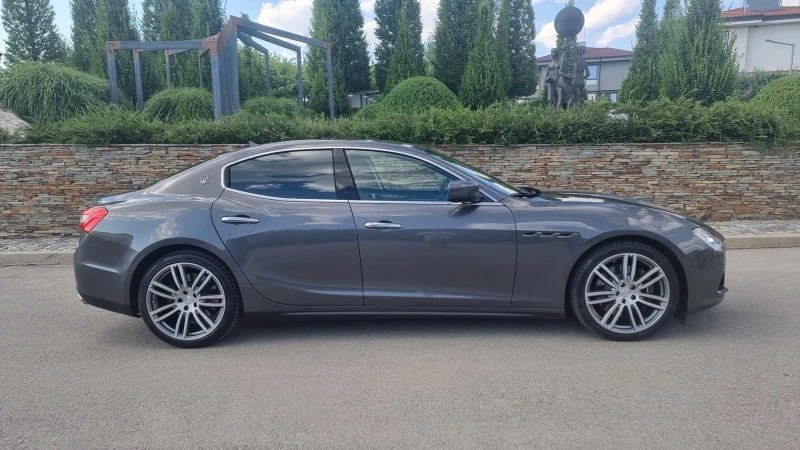Maserati Ghibli 3.0 bi turbo Q4, снимка 2 - Автомобили и джипове - 51169211