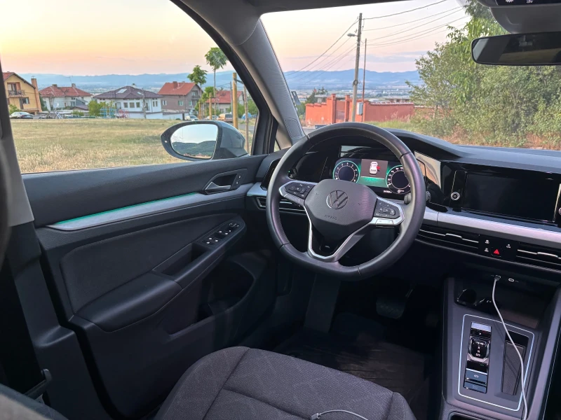 VW Golf eTSI DSG, снимка 7 - Автомобили и джипове - 51659748