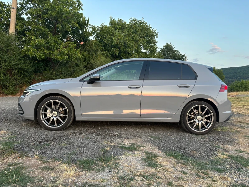 VW Golf eTSI DSG, снимка 6 - Автомобили и джипове - 51659748