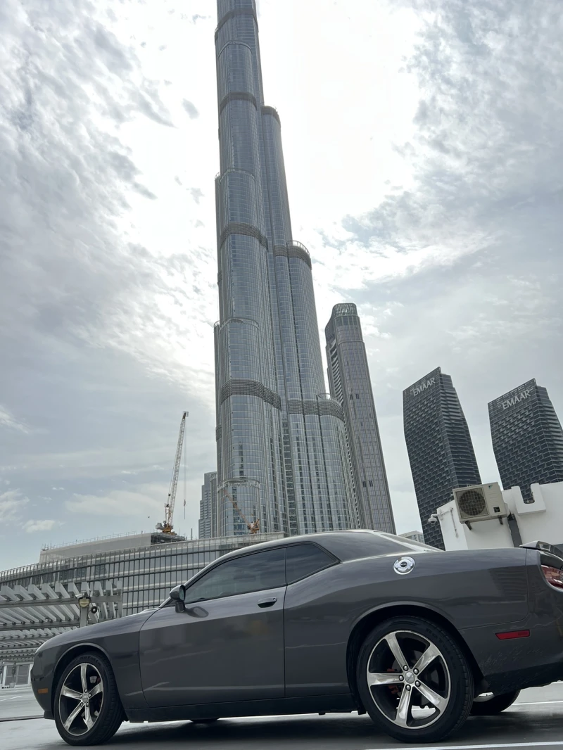 Dodge Challenger, снимка 9 - Автомобили и джипове - 51372616