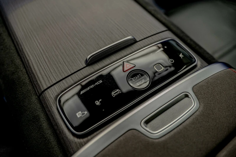 Mercedes-Benz EQS 53 AMG/Magno/Hyper Screen/Burmester/Обдухване/4Mat, снимка 12 - Автомобили и джипове - 51826525