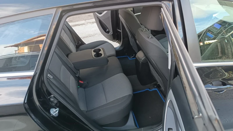 Hyundai I30 1.6-отличен, снимка 14 - Автомобили и джипове - 52338187