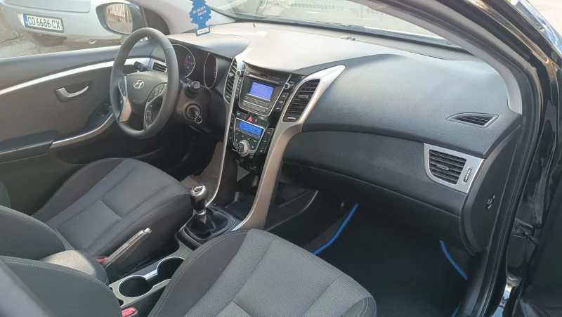 Hyundai I30 1.6-отличен, снимка 13 - Автомобили и джипове - 52338187
