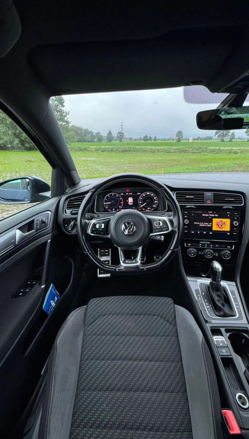 VW Golf 7.5 3x R-LINE, снимка 9 - Автомобили и джипове - 52517695
