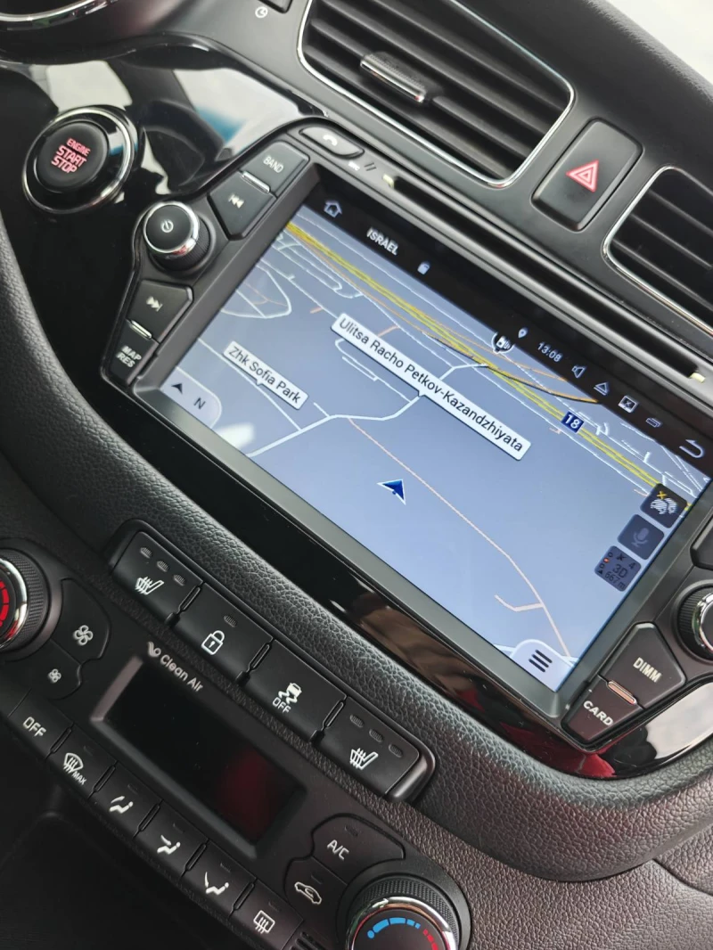 Kia Ceed 1.6 CRDi, Navi, 107, 000km, снимка 7 - Автомобили и джипове - 52524496