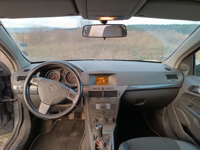 Opel Astra, снимка 9 - Автомобили и джипове - 52553041