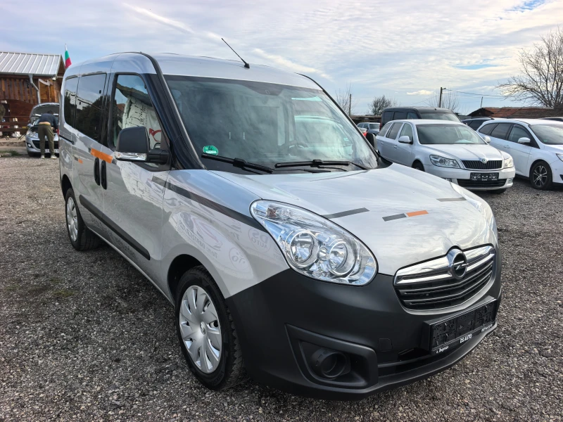 Opel Combo 1.6CDTI, снимка 7 - Автомобили и джипове - 52965347