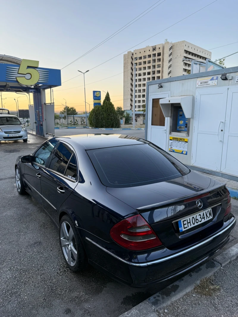 Mercedes-Benz E 270 БАРТЕР, снимка 3 - Автомобили и джипове - 53143417