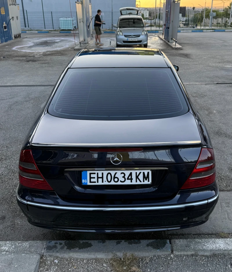 Mercedes-Benz E 270 БАРТЕР, снимка 4 - Автомобили и джипове - 53143417