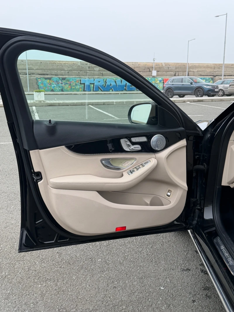 Mercedes-Benz C 300 C300 4x4 Avtomat, снимка 10 - Автомобили и джипове - 53406720