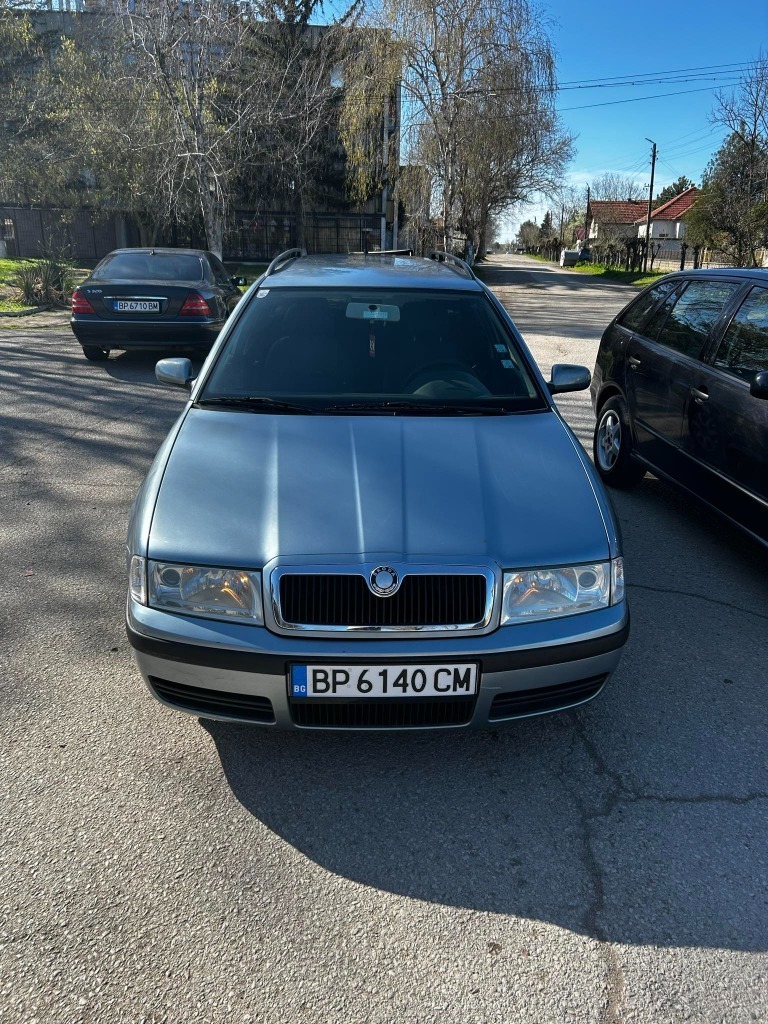 Skoda Octavia 1.9, снимка 8 - Автомобили и джипове - 45961806
